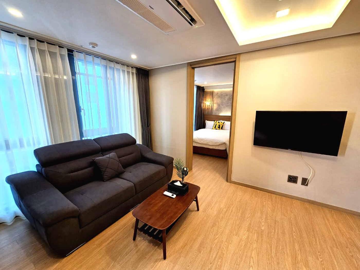 Raviens라비앙즈 Hotel Пусан Екстериор снимка