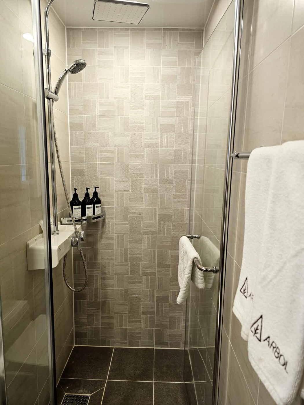 Raviens라비앙즈 Hotel Пусан Екстериор снимка